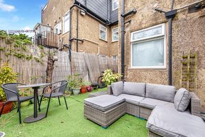 Photo 16- click for photo gallery